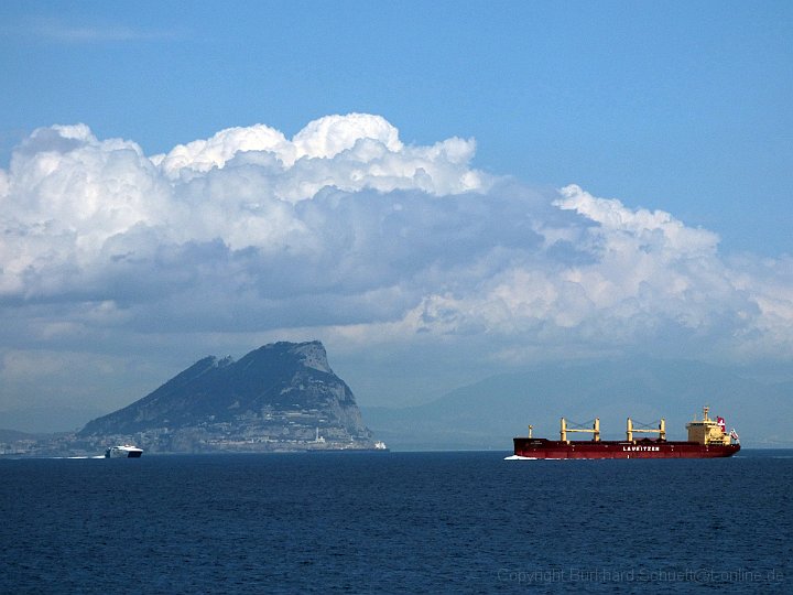 006006Friday Strait of Gibraltar   0025.jpg